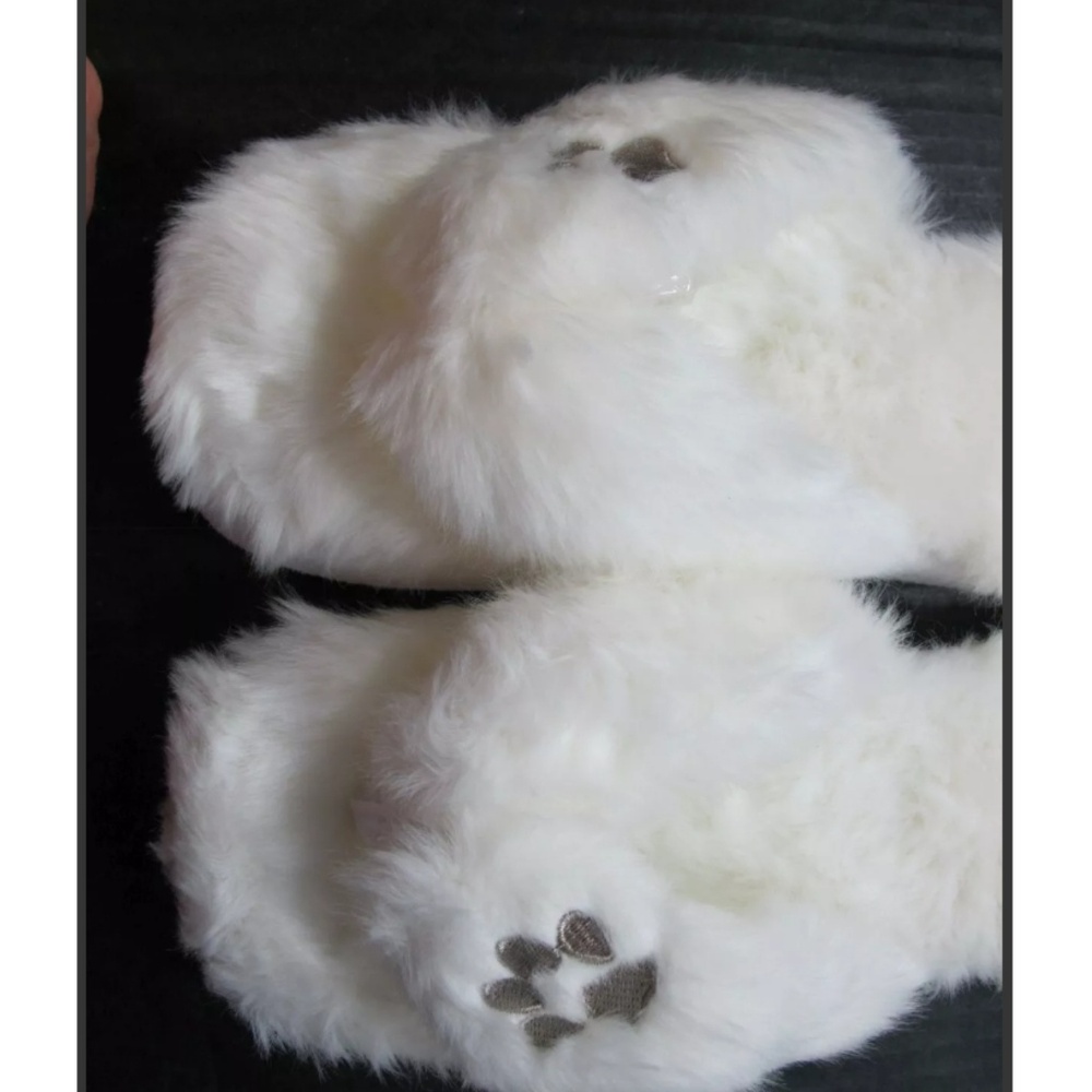 NEW Girls Small 5/6 Fluffy House Shoe Flip Flops - Picture 4 of 8